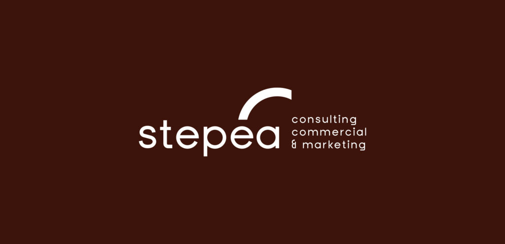 L’entreprise Stepéa nous a fait appel afin de créer une identité de marque. Le naming, l’univers graphique et la baseline ont été déterminés par l’agence. Stepéa est une entreprise ayant pour vocation d’accompagner et de conseiller les chefs d’entreprises dans leur activité.