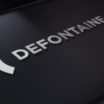 mockup du logo Defontaine